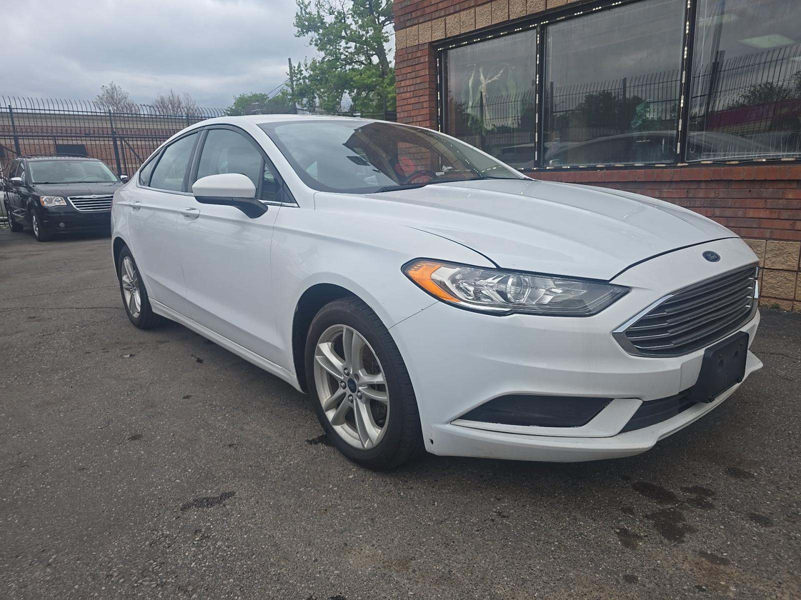 FORD FUSION - 4