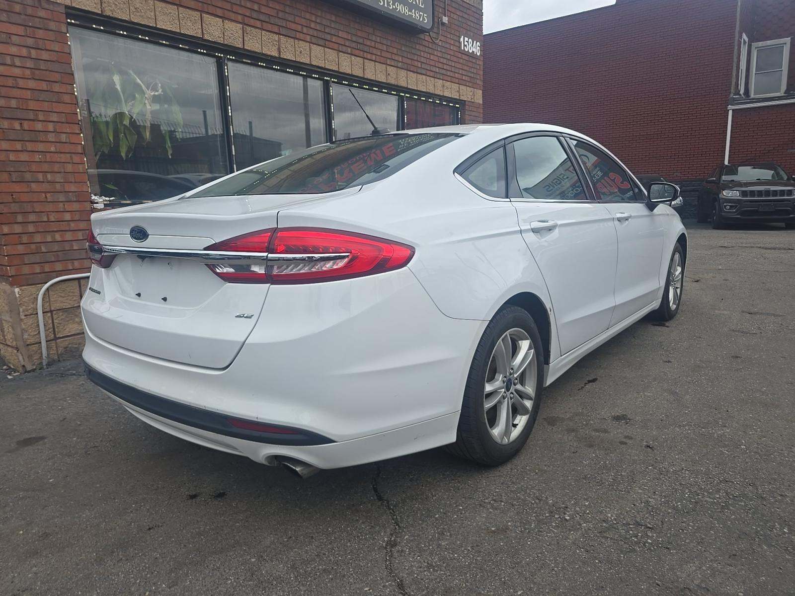 FORD FUSION - 3