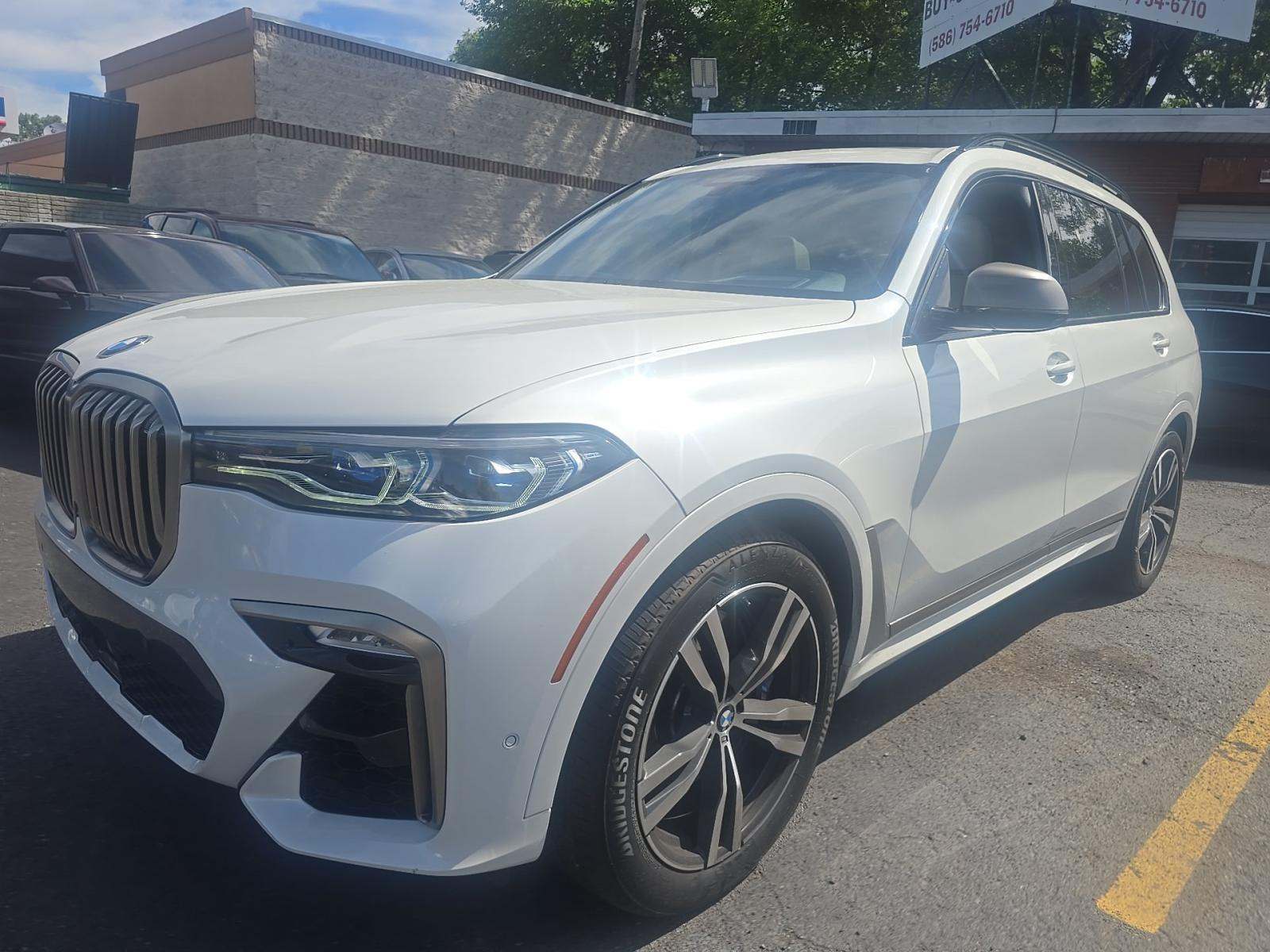 2020 BMW X7 M50i AWD