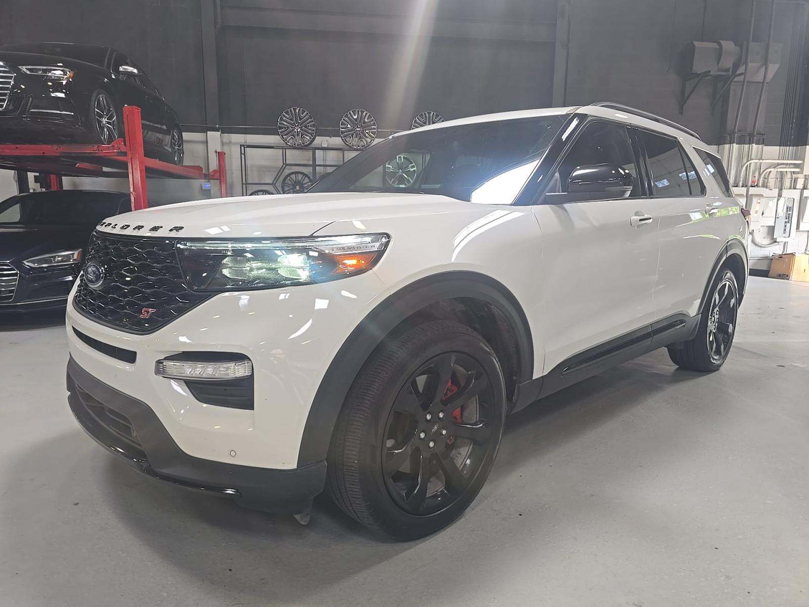 FORD EXPLORER - 1