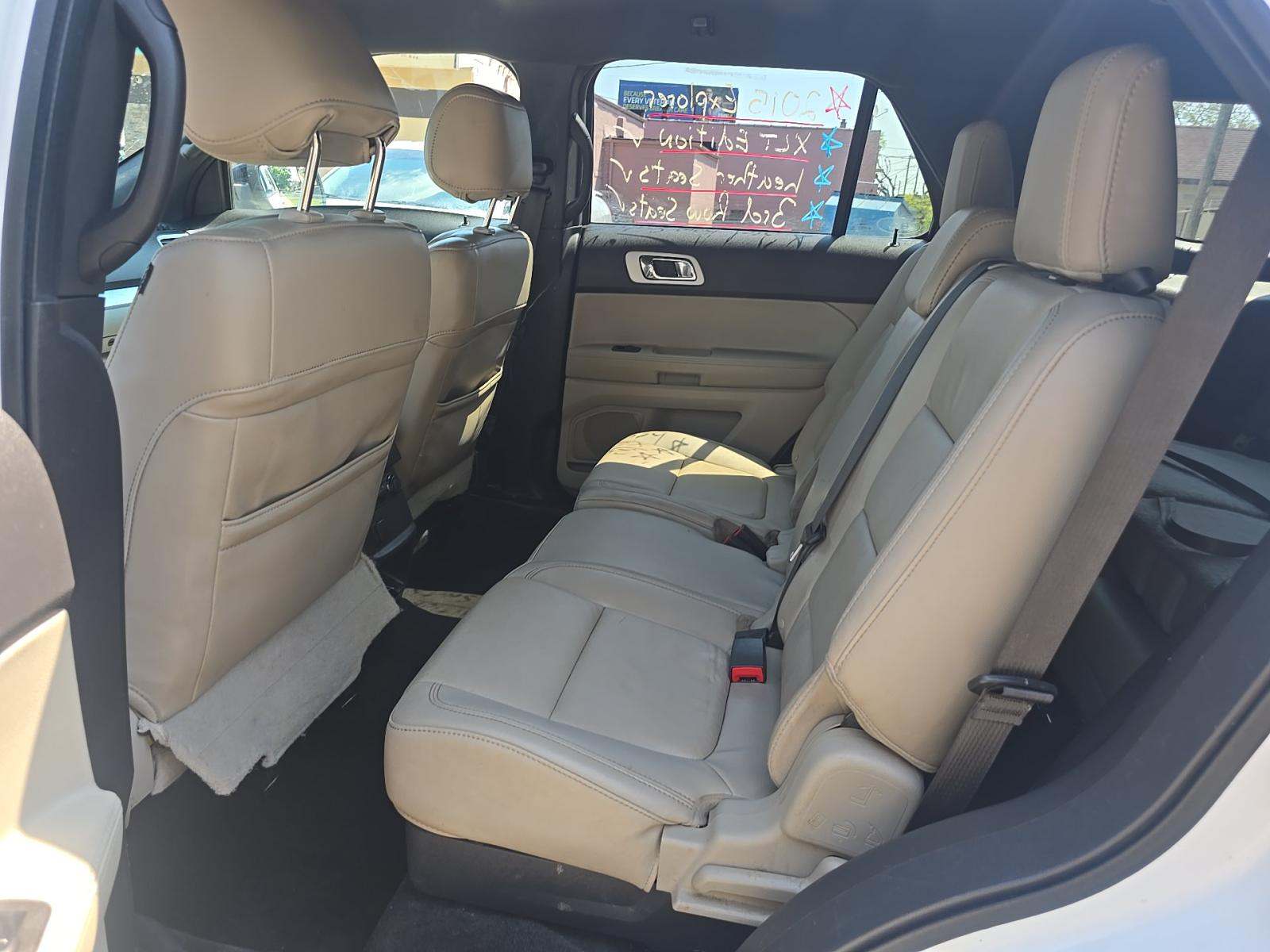 FORD EXPLORER - 9