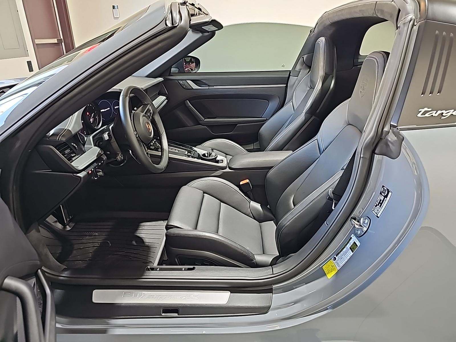 2024 Porsche 911 4S Targa AWD