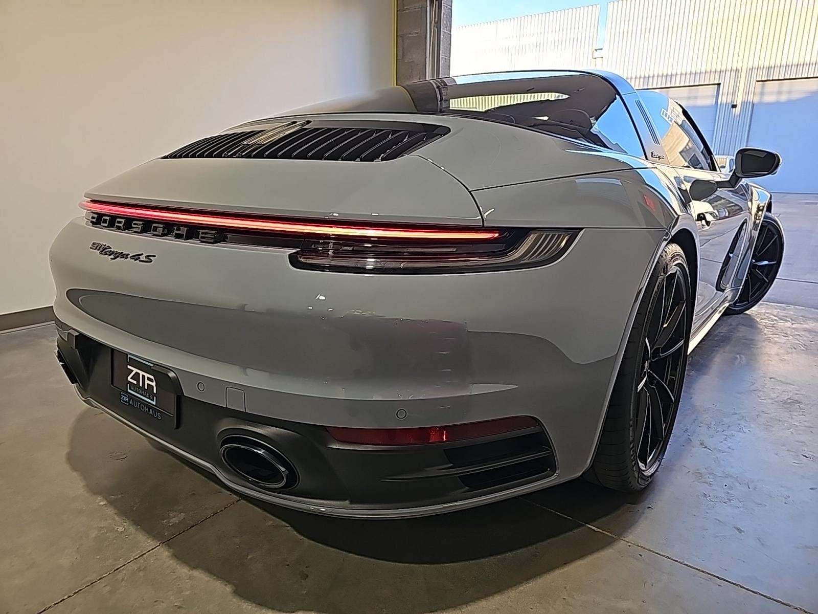 2024 Porsche 911 4S Targa AWD