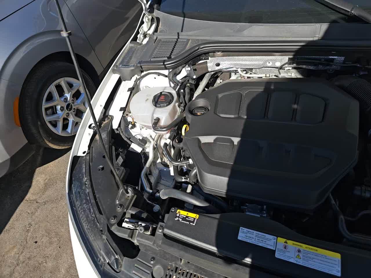 2023 Volkswagen Golf GTI 2.0T 40th Anniversary Edition FWD