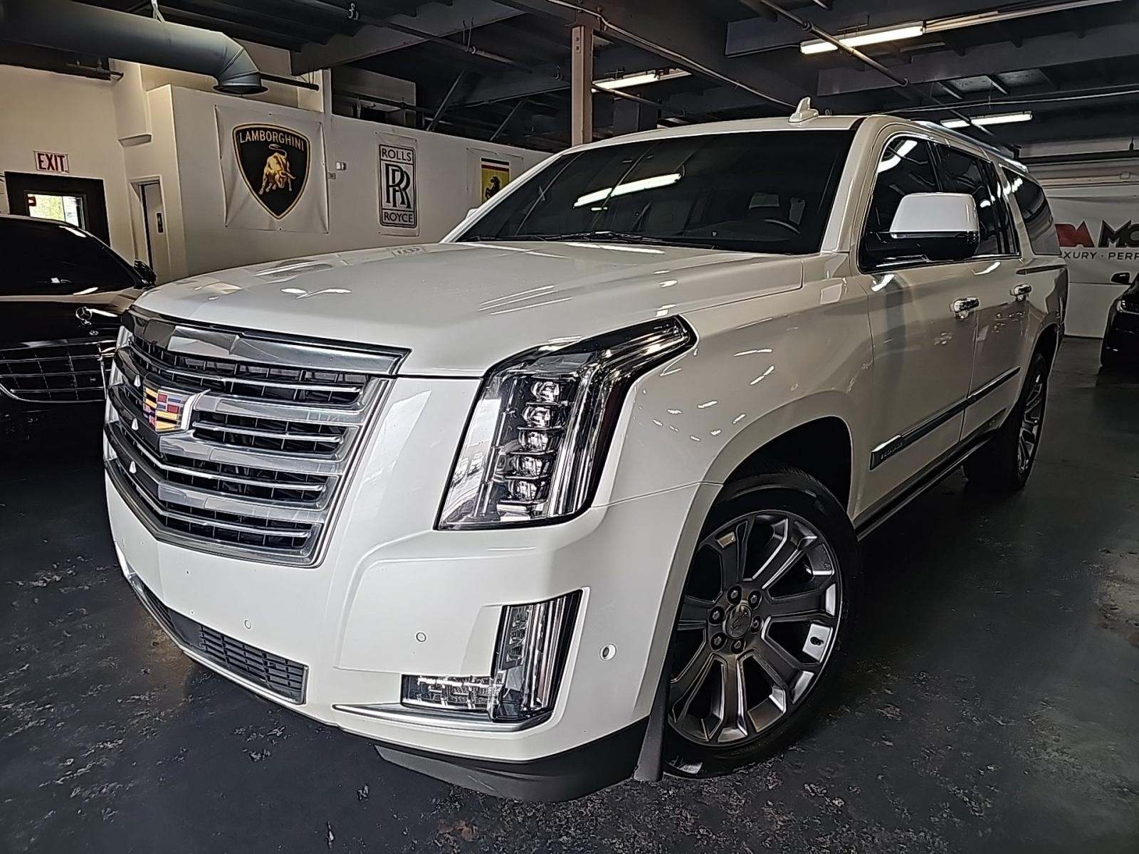 2020 Cadillac Escalade ESV Platinum AWD