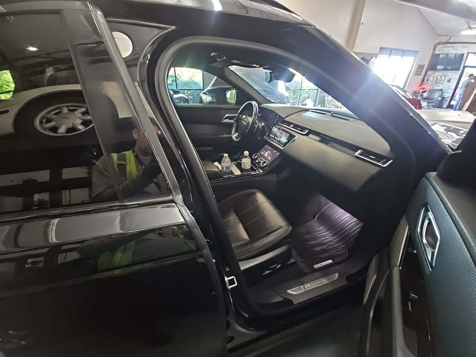 2018 Land Rover Range Rover Velar R-Dynamic SE AWD