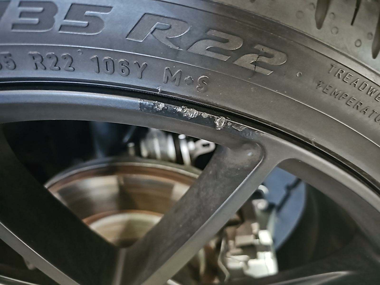 2018 Land Rover Range Rover Velar R-Dynamic SE AWD