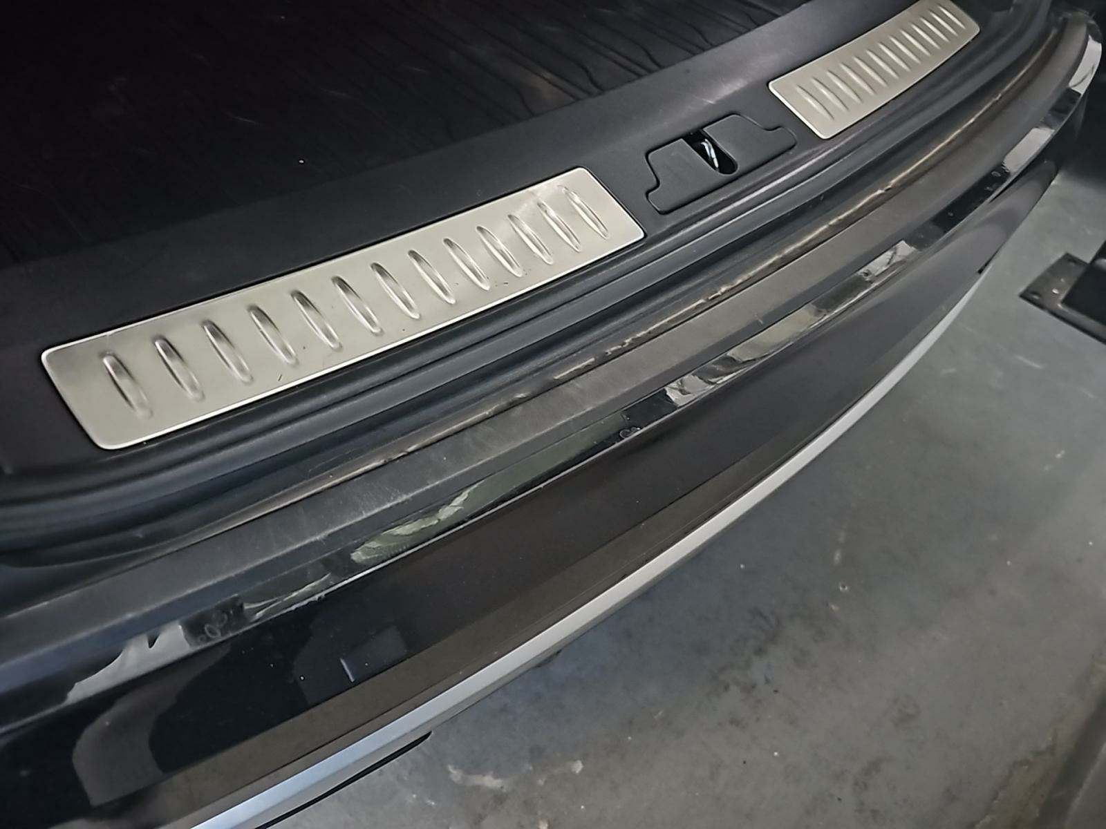 2018 Land Rover Range Rover Velar R-Dynamic SE AWD