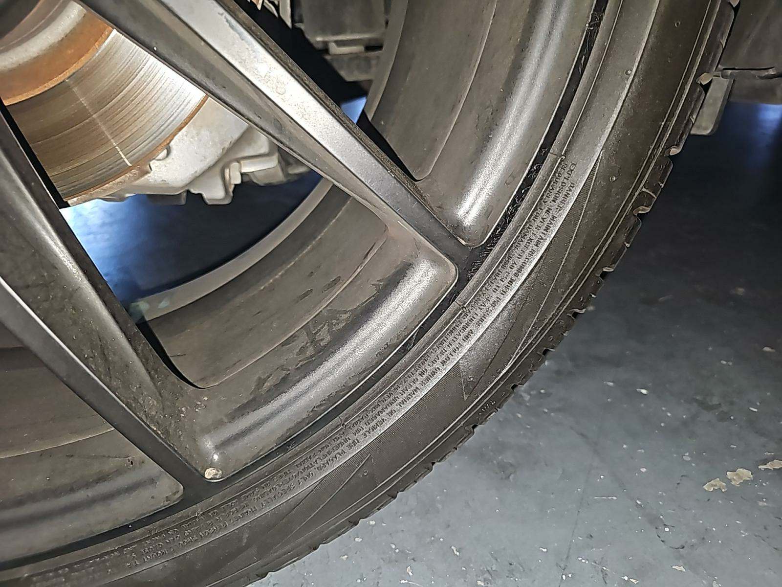 2018 Land Rover Range Rover Velar R-Dynamic SE AWD