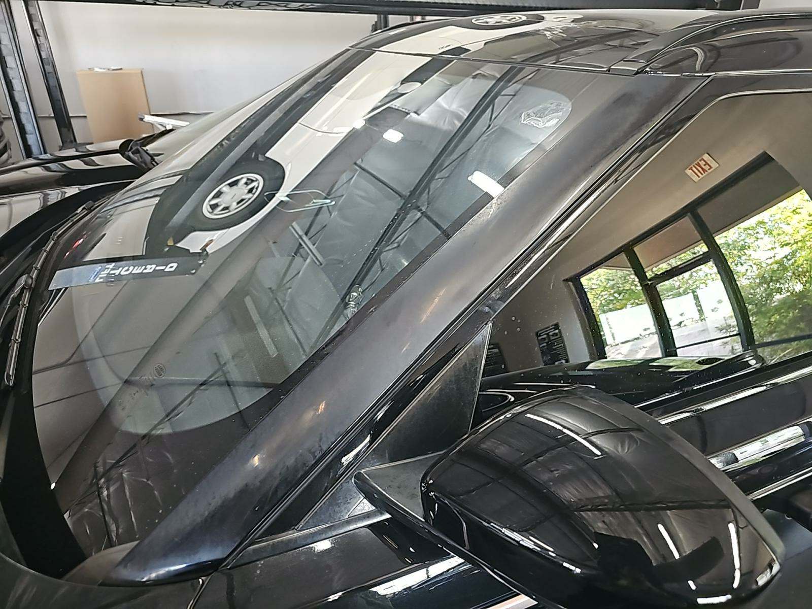 2018 Land Rover Range Rover Velar R-Dynamic SE AWD