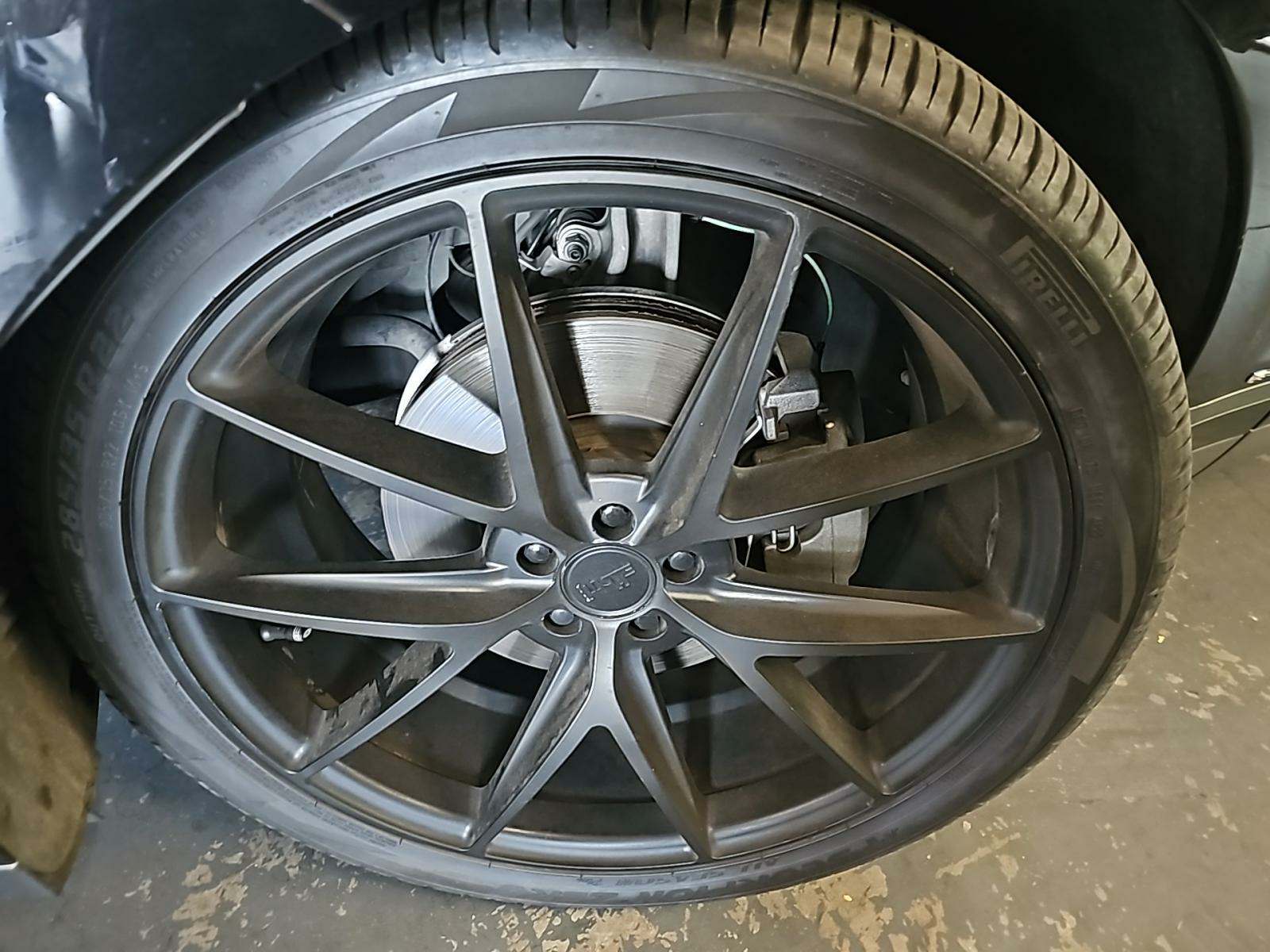 2018 Land Rover Range Rover Velar R-Dynamic SE AWD