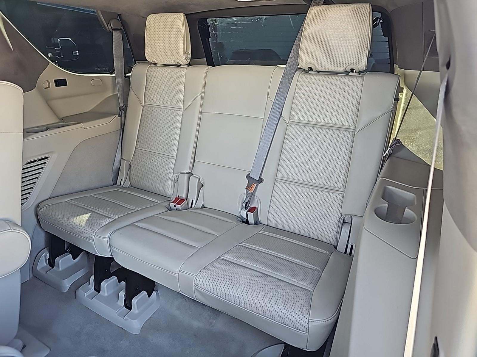 2024 Cadillac Escalade Premium Luxury Platinum AWD