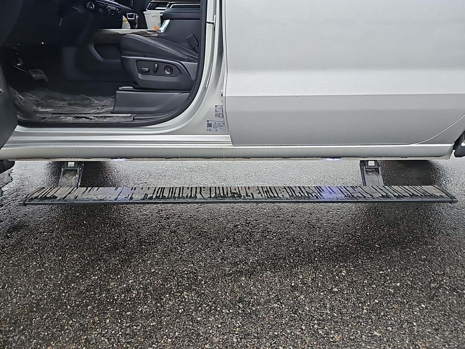 2022 Chevrolet Silverado 1500 RST AWD