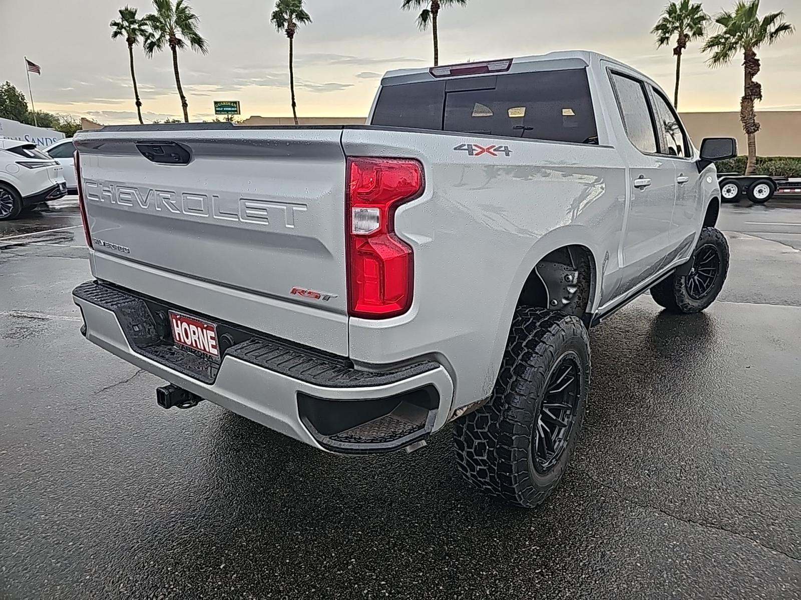 2022 Chevrolet Silverado 1500 RST AWD