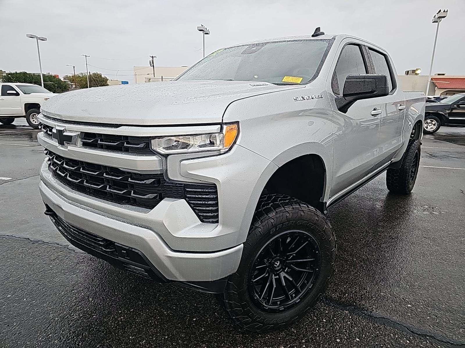2022 Chevrolet Silverado 1500 RST AWD