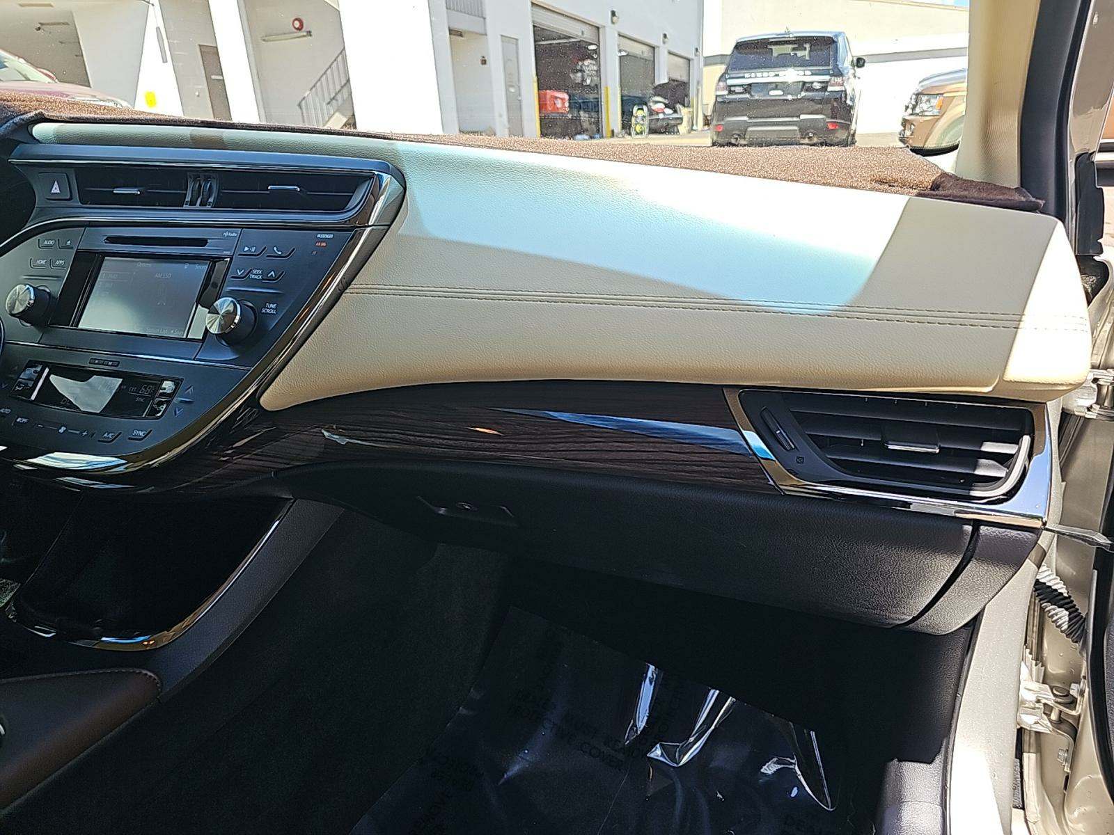 2015 Toyota Avalon XLE FWD