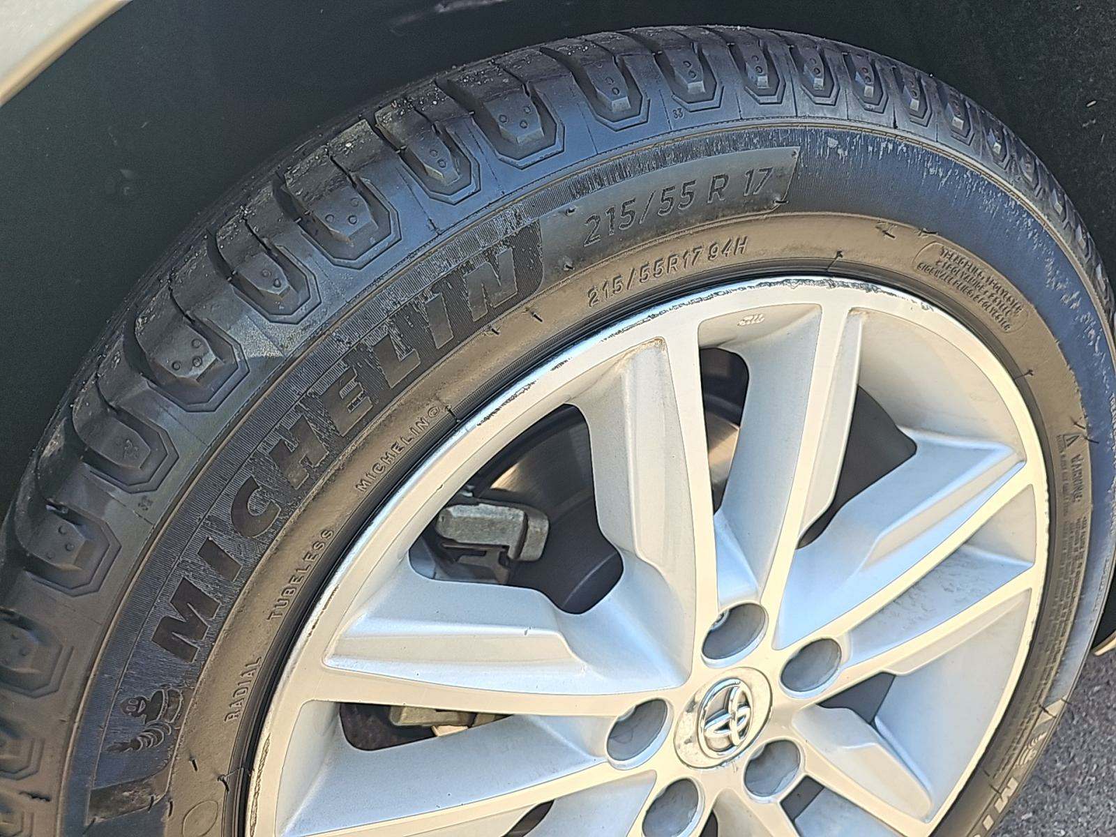 2015 Toyota Avalon XLE FWD