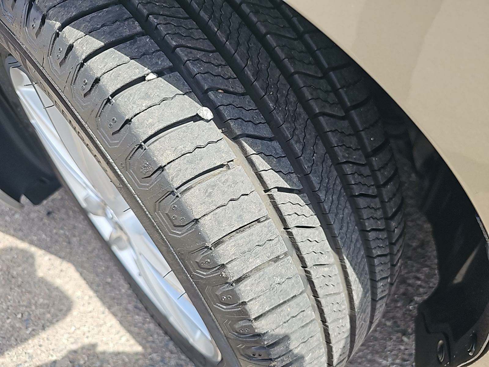 2015 Toyota Avalon XLE FWD