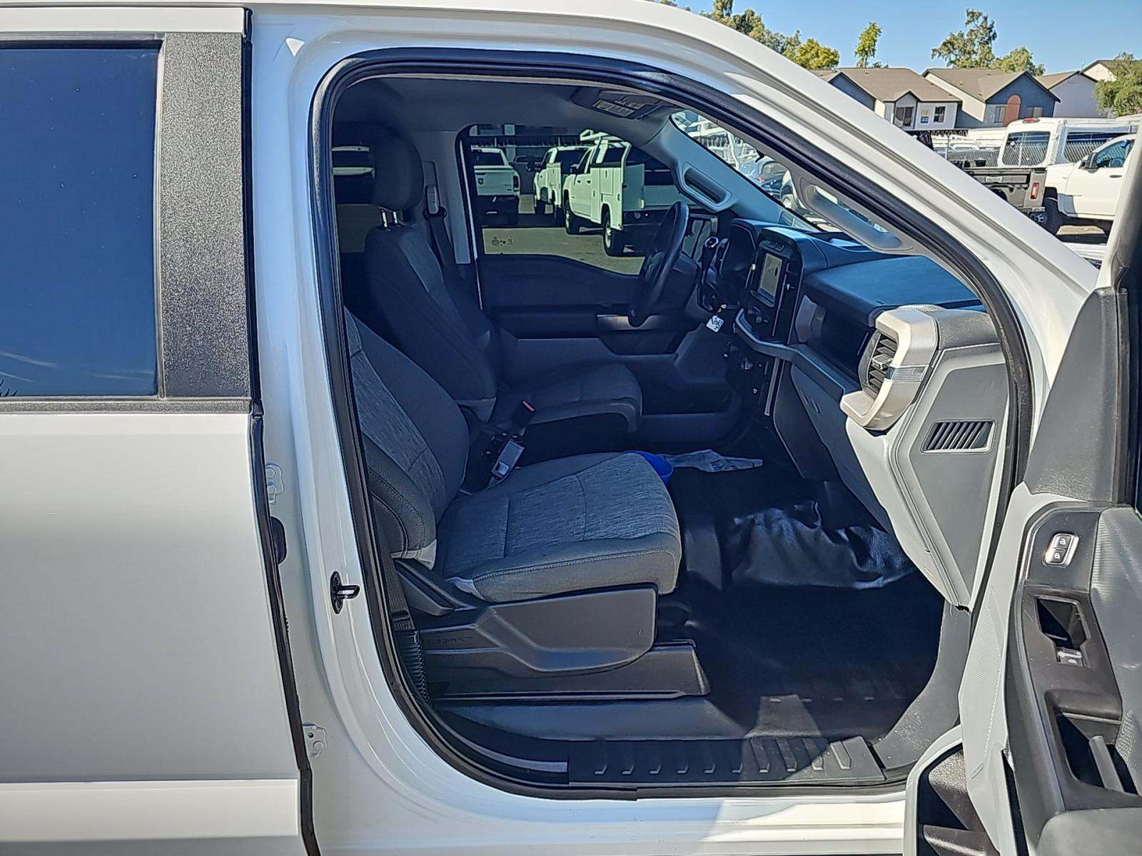 2022 Ford F-150 XL RWD