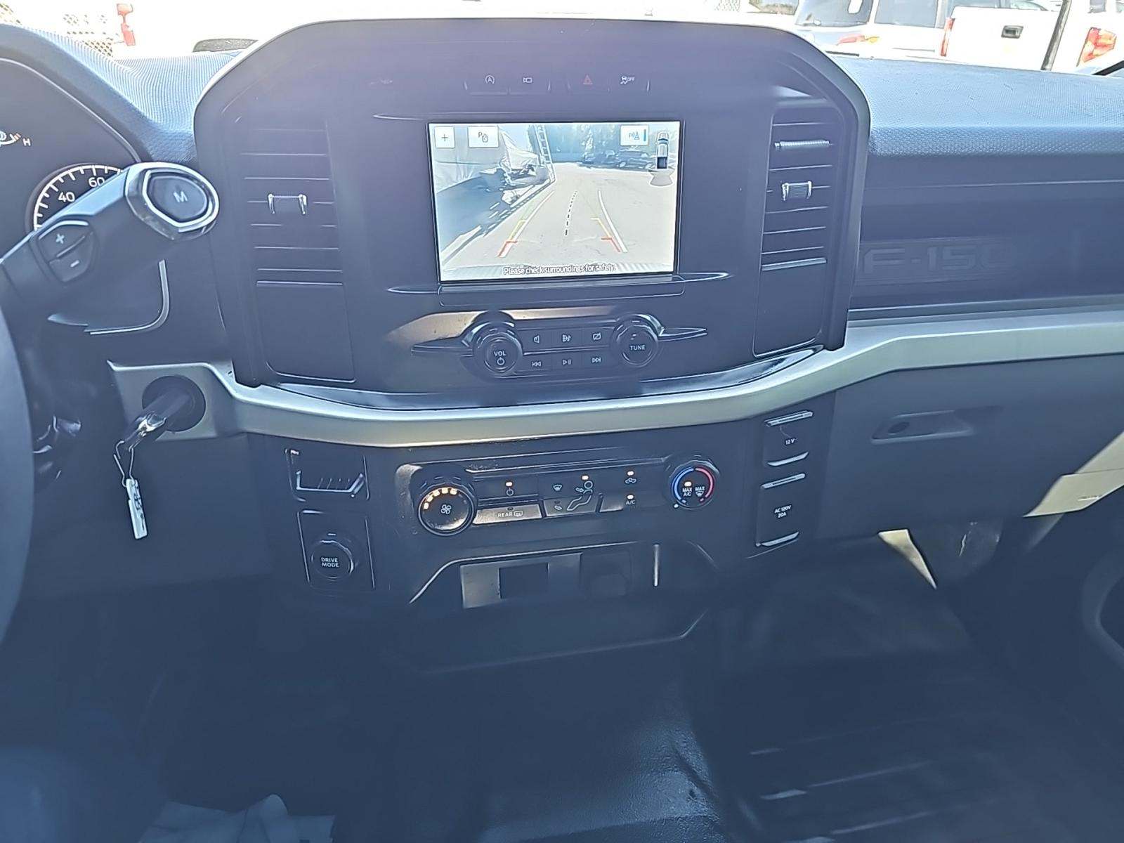 2022 Ford F-150 XL RWD