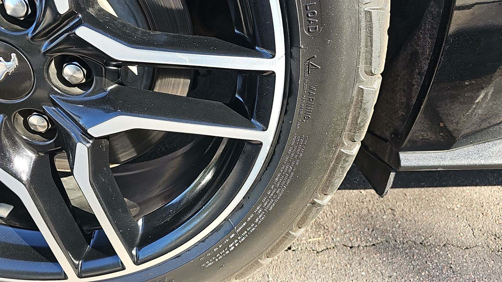 2020 Ford Mustang EcoBoost Premium RWD