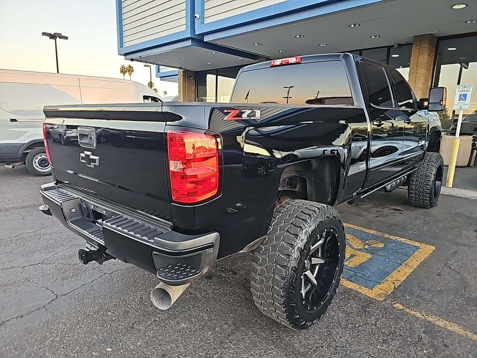 2019 Chevrolet Silverado 2500HD LT AWD