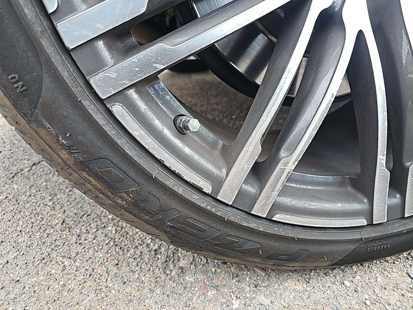 2016 Porsche Macan Turbo AWD