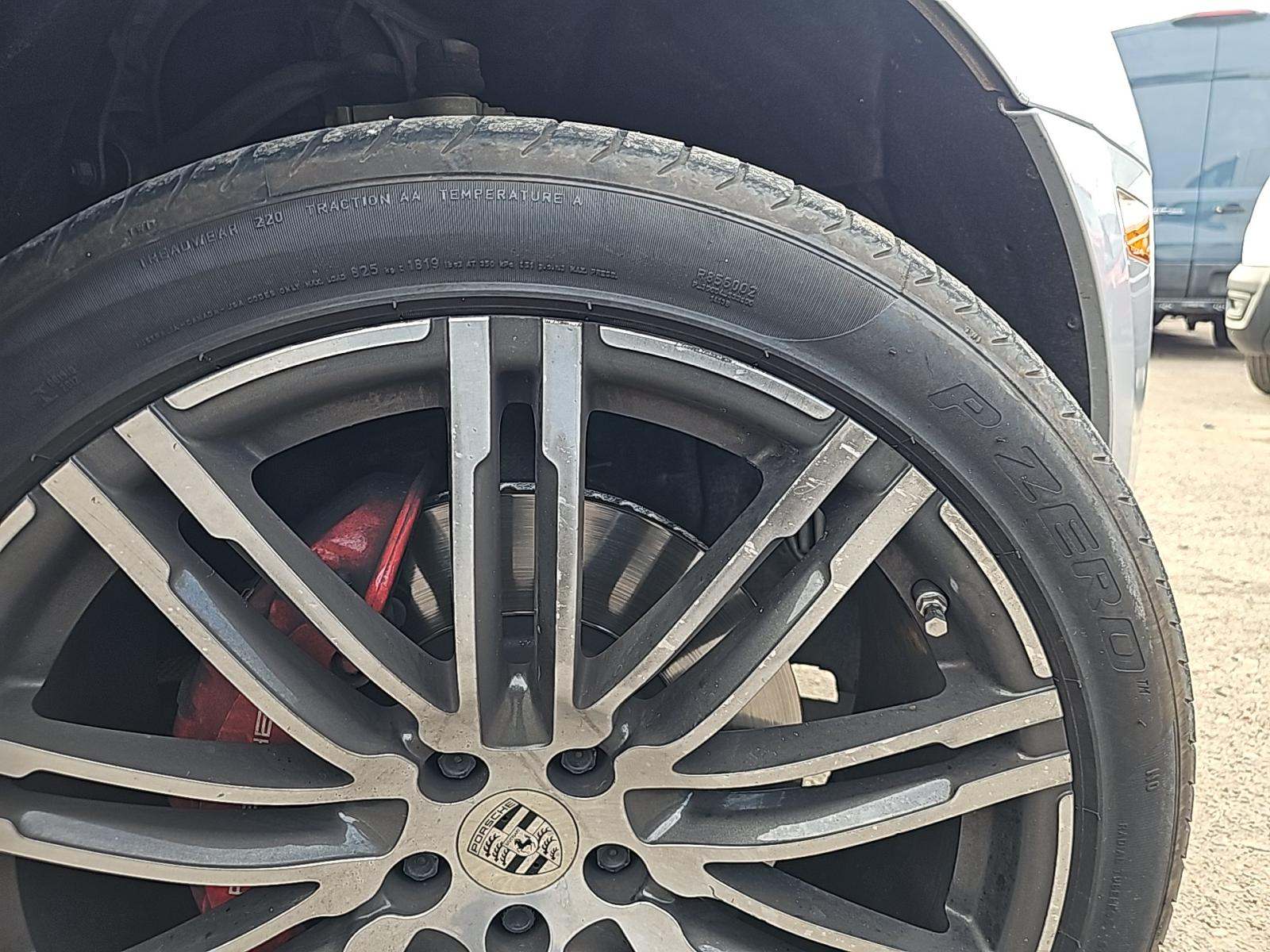 2016 Porsche Macan Turbo AWD