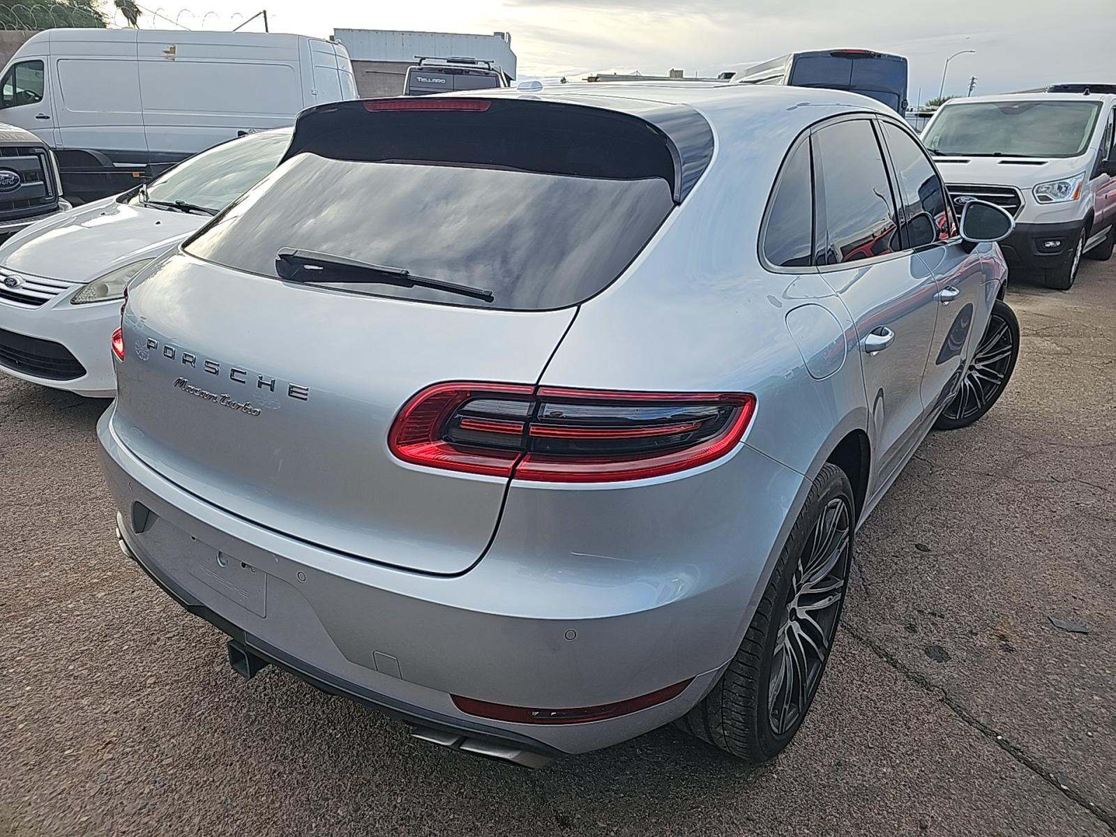 2016 Porsche Macan Turbo AWD