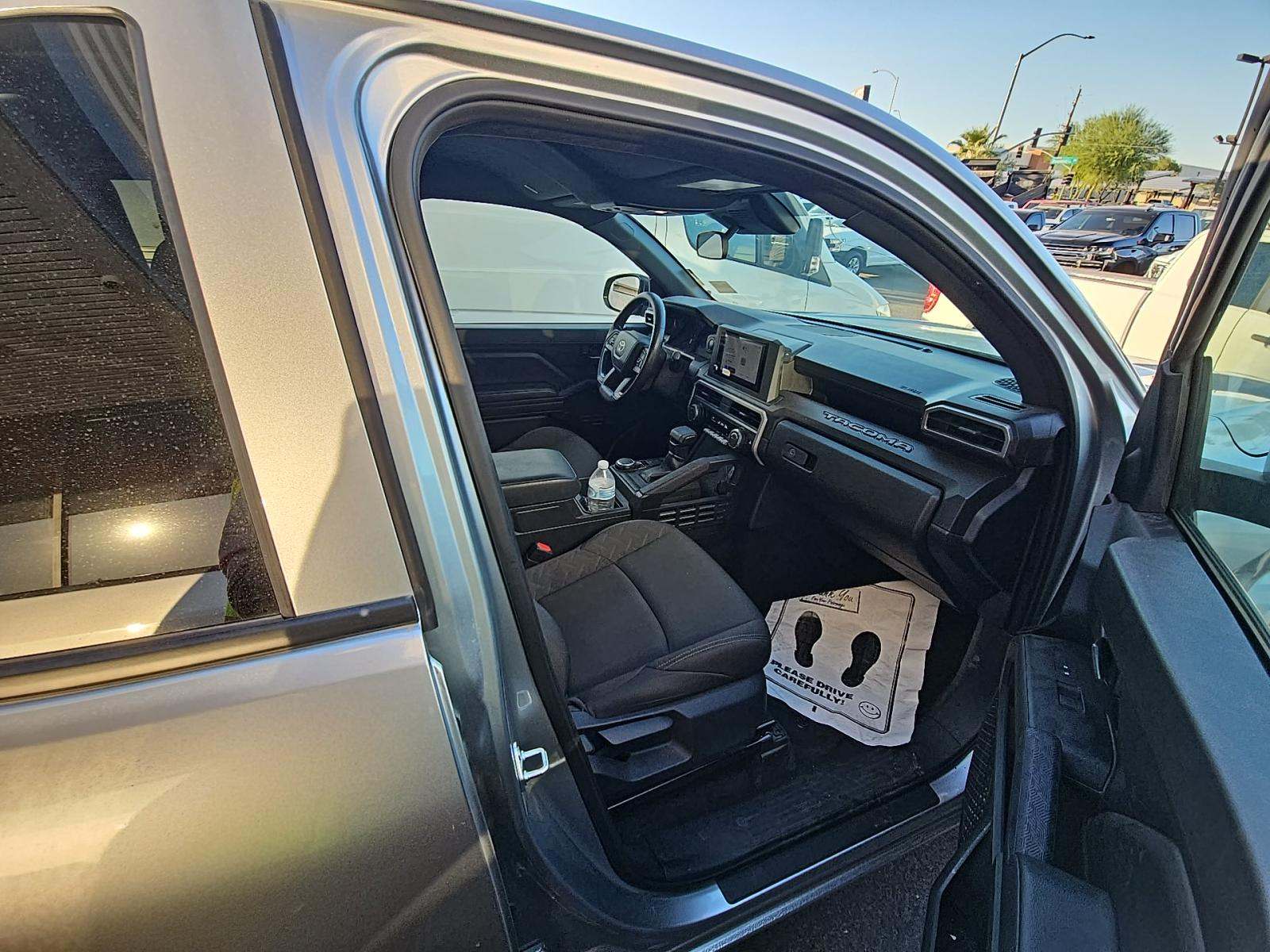 2025 Toyota Tacoma SR AWD