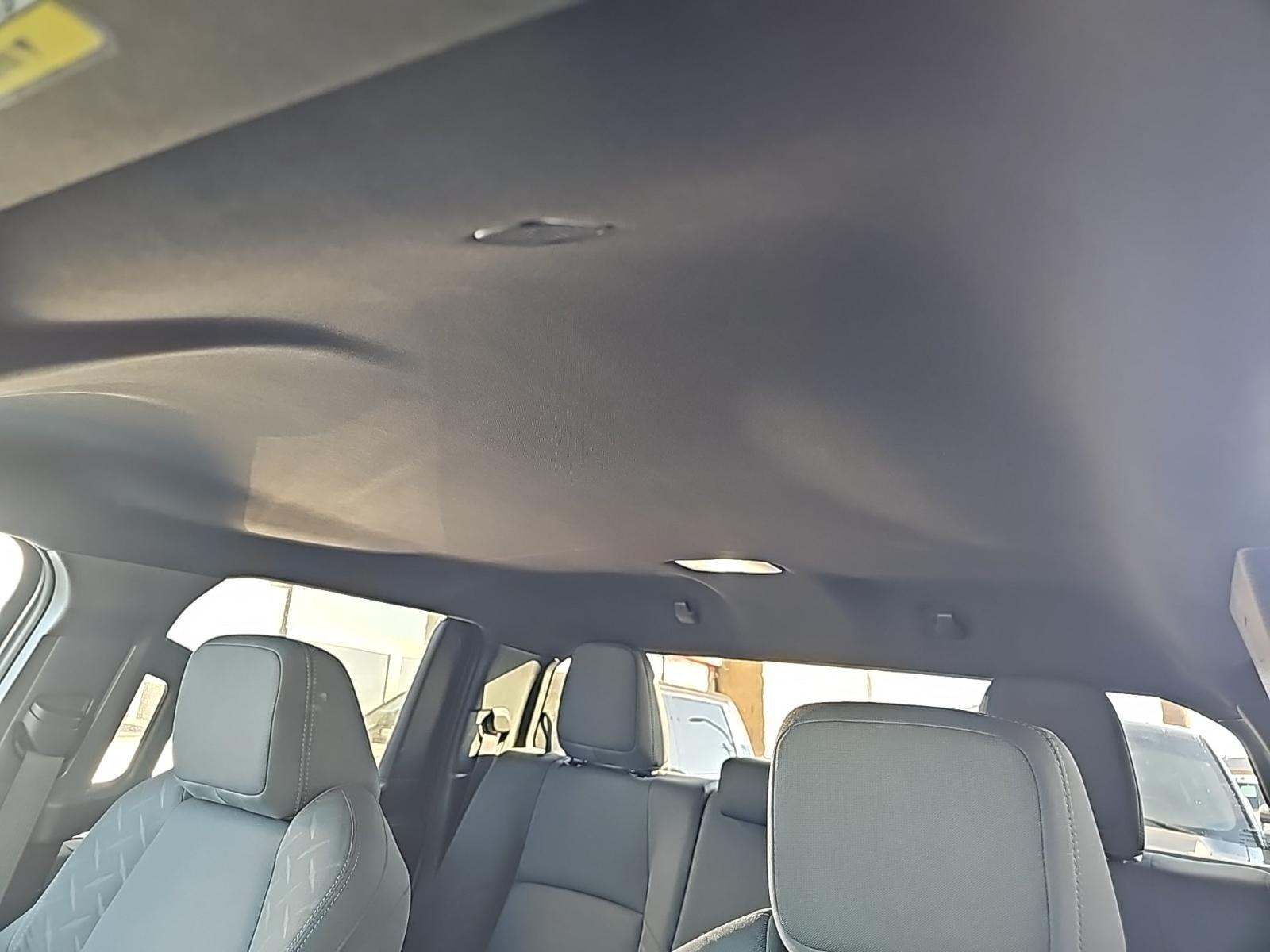 2025 Toyota Tacoma SR AWD