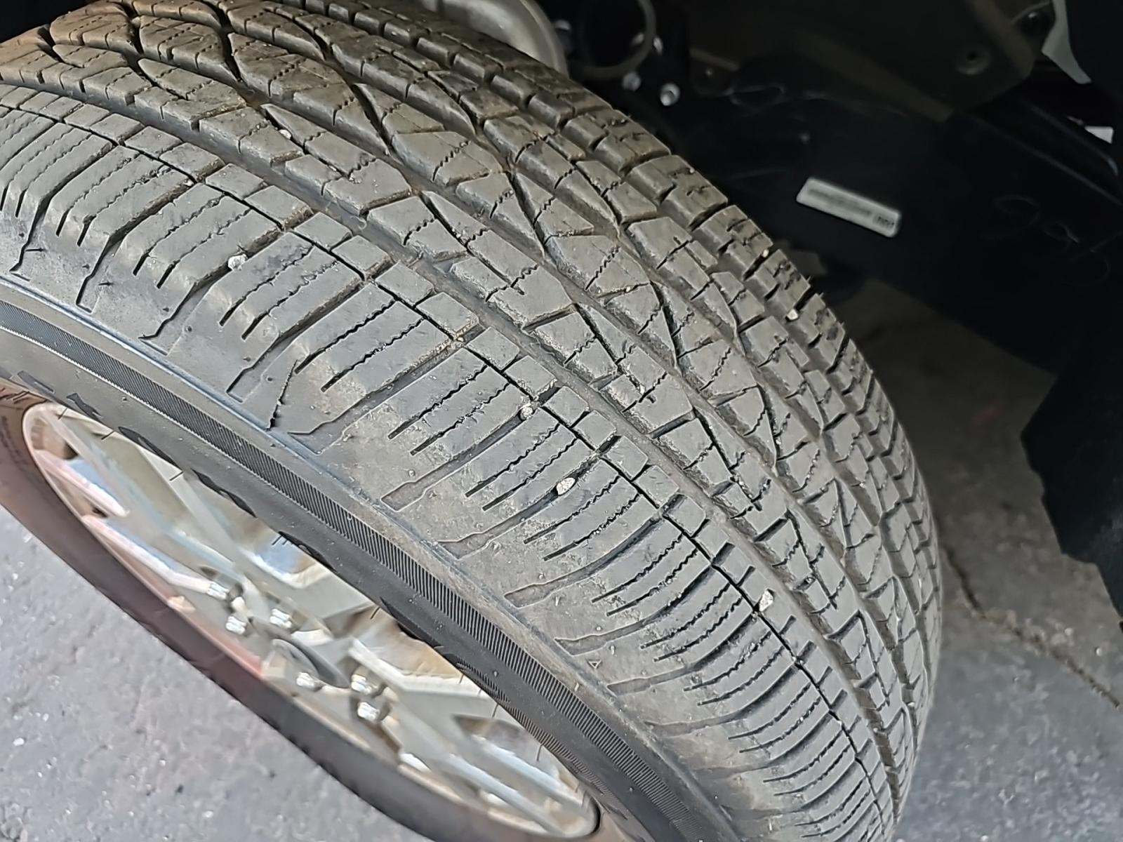 2025 Toyota Tacoma SR AWD