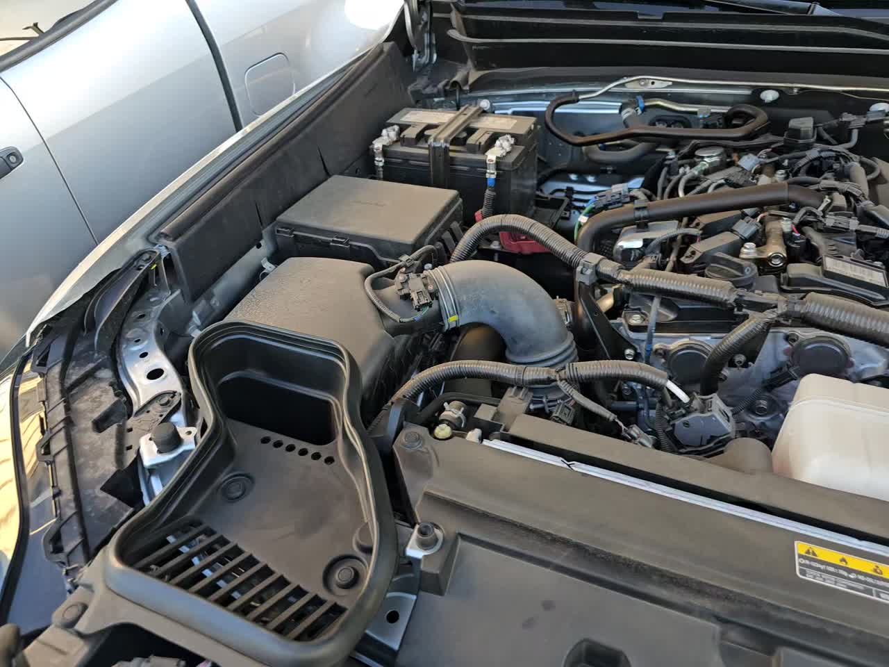 2025 Toyota Tacoma SR AWD