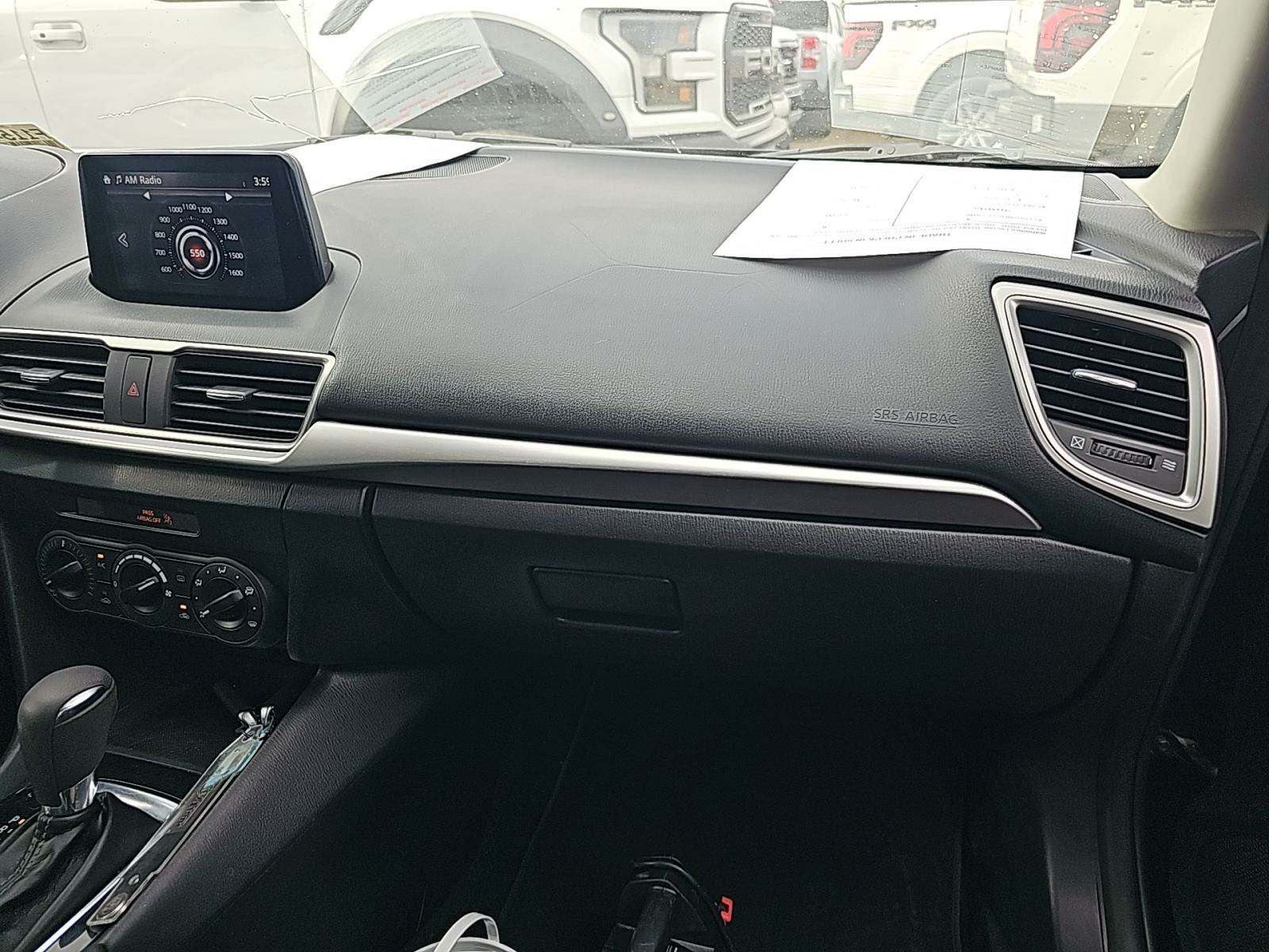 2018 MAZDA MAZDA3 Sport FWD