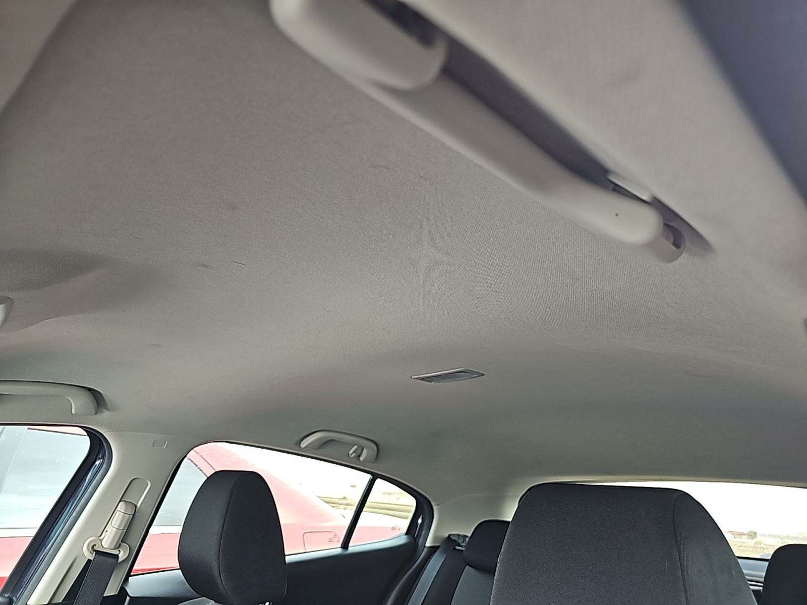 2018 MAZDA MAZDA3 Sport FWD