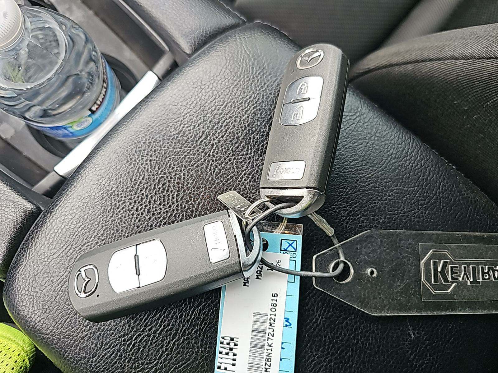 2018 MAZDA MAZDA3 Sport FWD