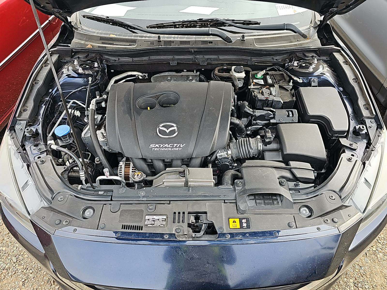 2018 MAZDA MAZDA3 Sport FWD