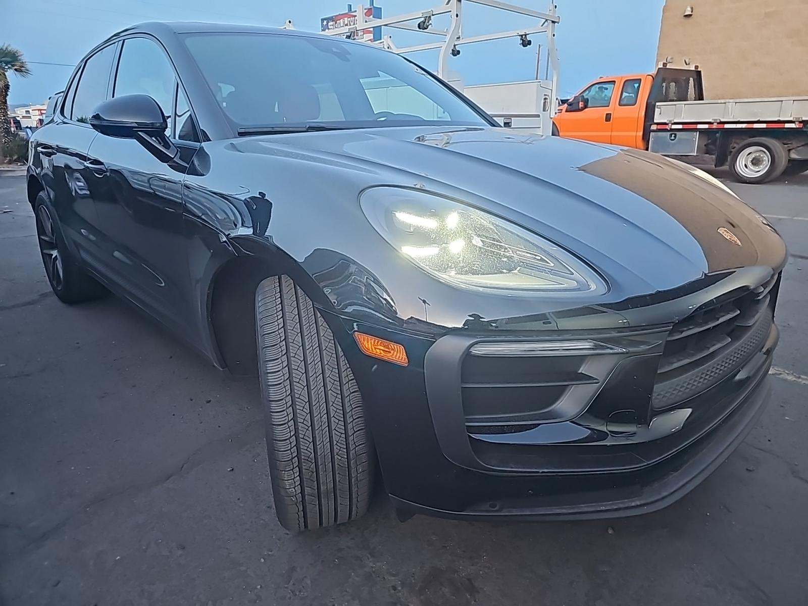 2024 Porsche Macan Base AWD