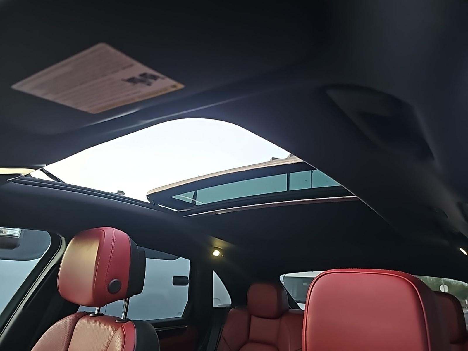 2024 Porsche Macan Base AWD