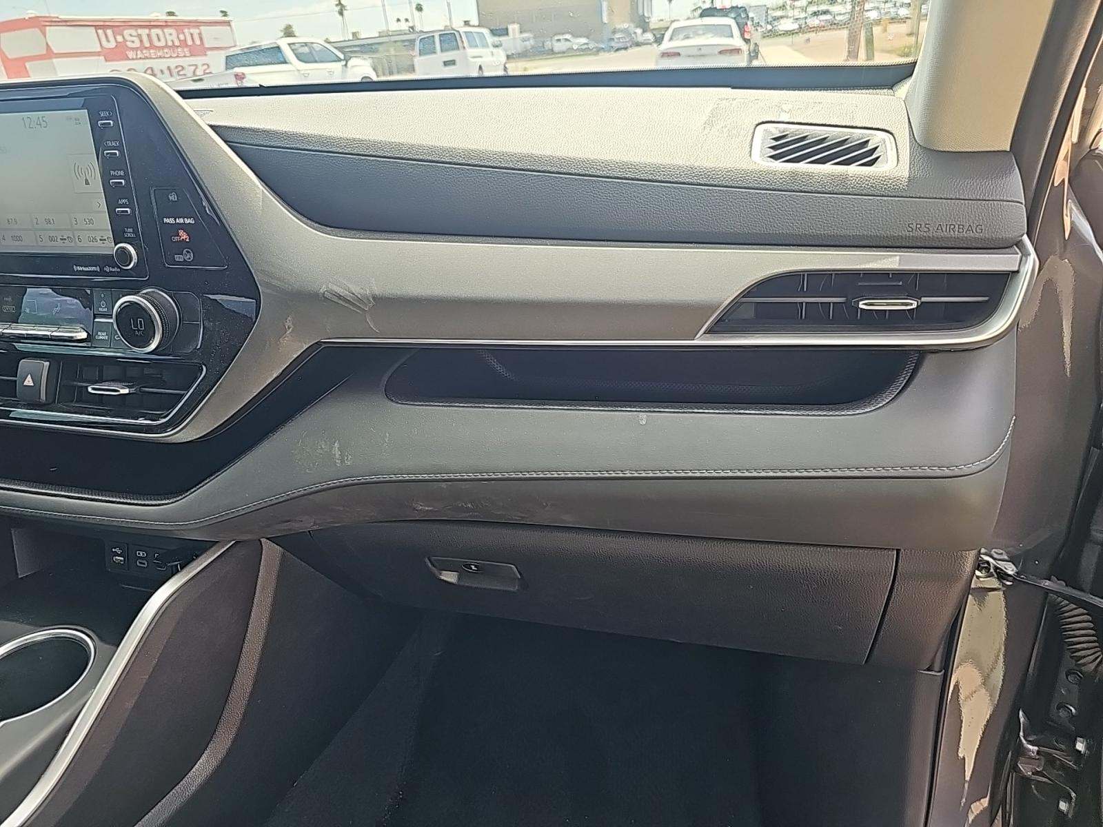 2022 Toyota Highlander LE FWD