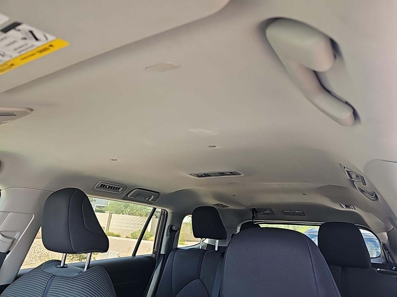 2022 Toyota Highlander LE FWD