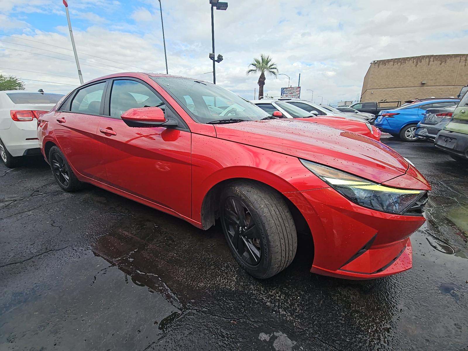 2021 Hyundai Elantra SEL FWD