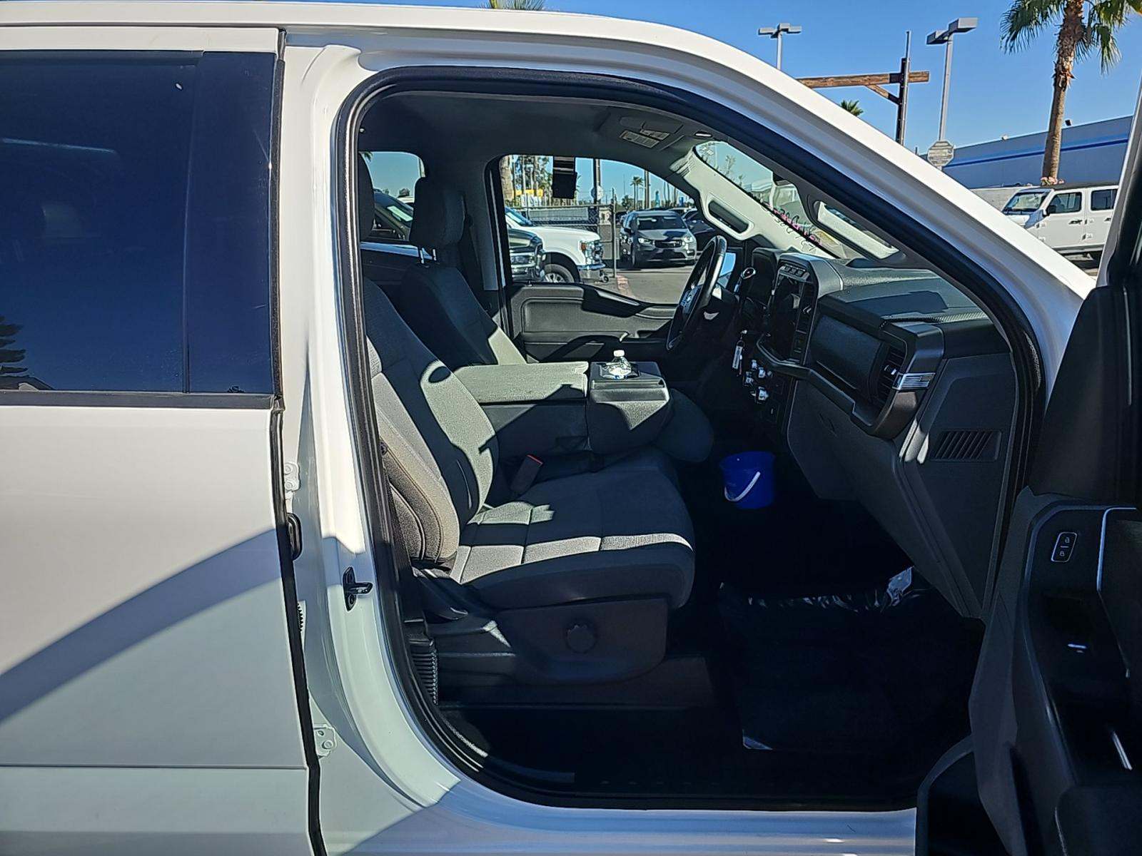 2024 Ford F-150 XLT AWD