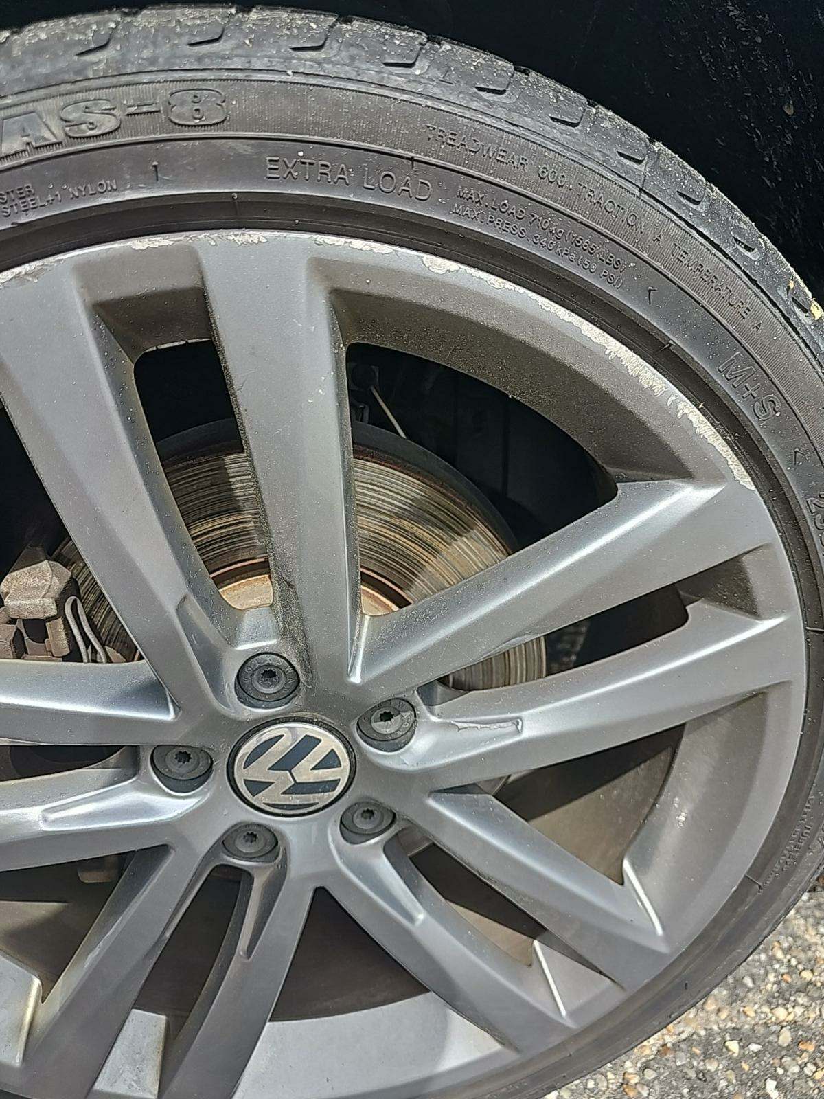 2018 Volkswagen Passat 2.0T R-Line FWD