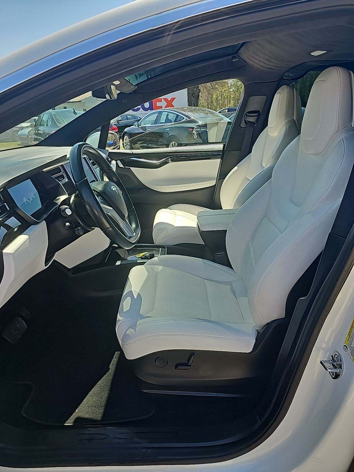 2017 Tesla Model X 75D AWD