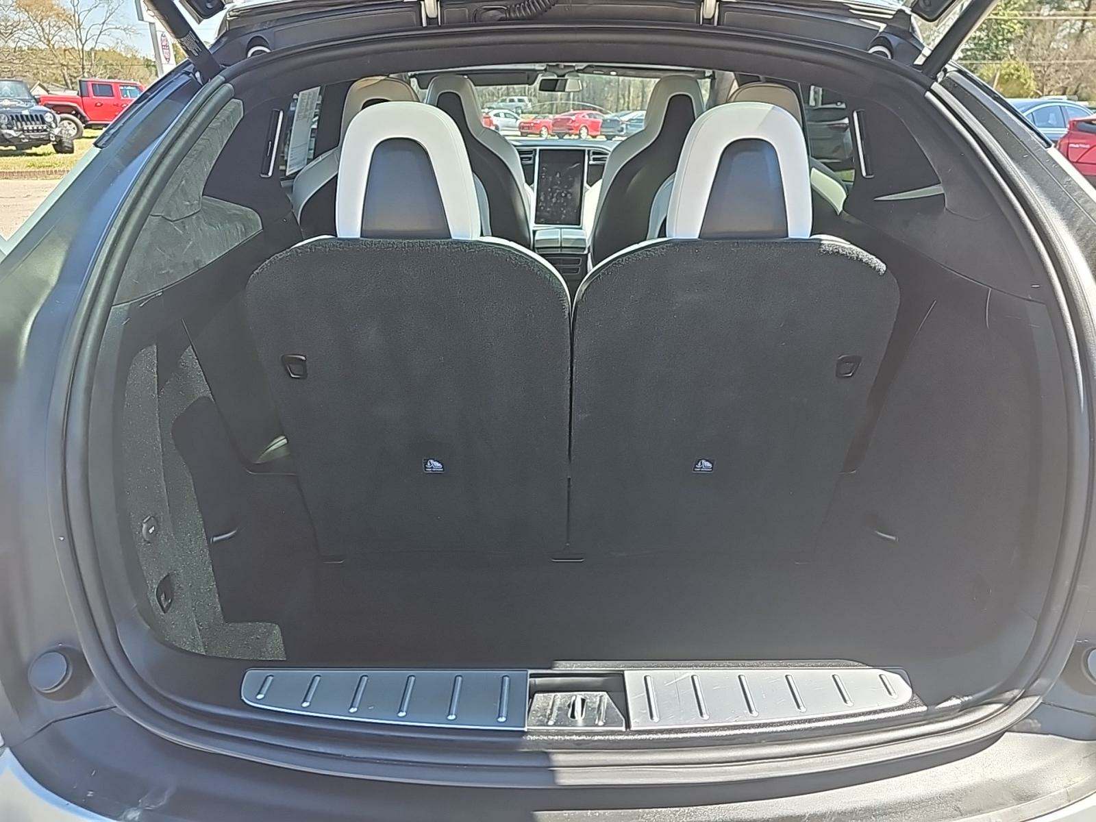 2017 Tesla Model X 75D AWD