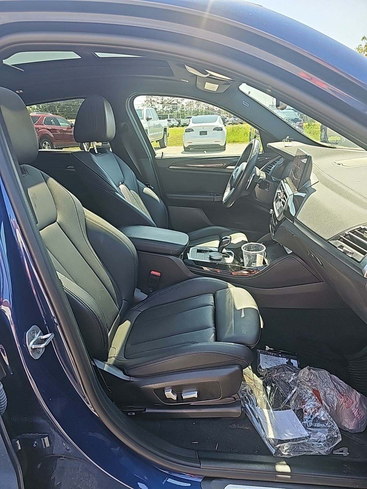 2022 BMW X4 M40i AWD