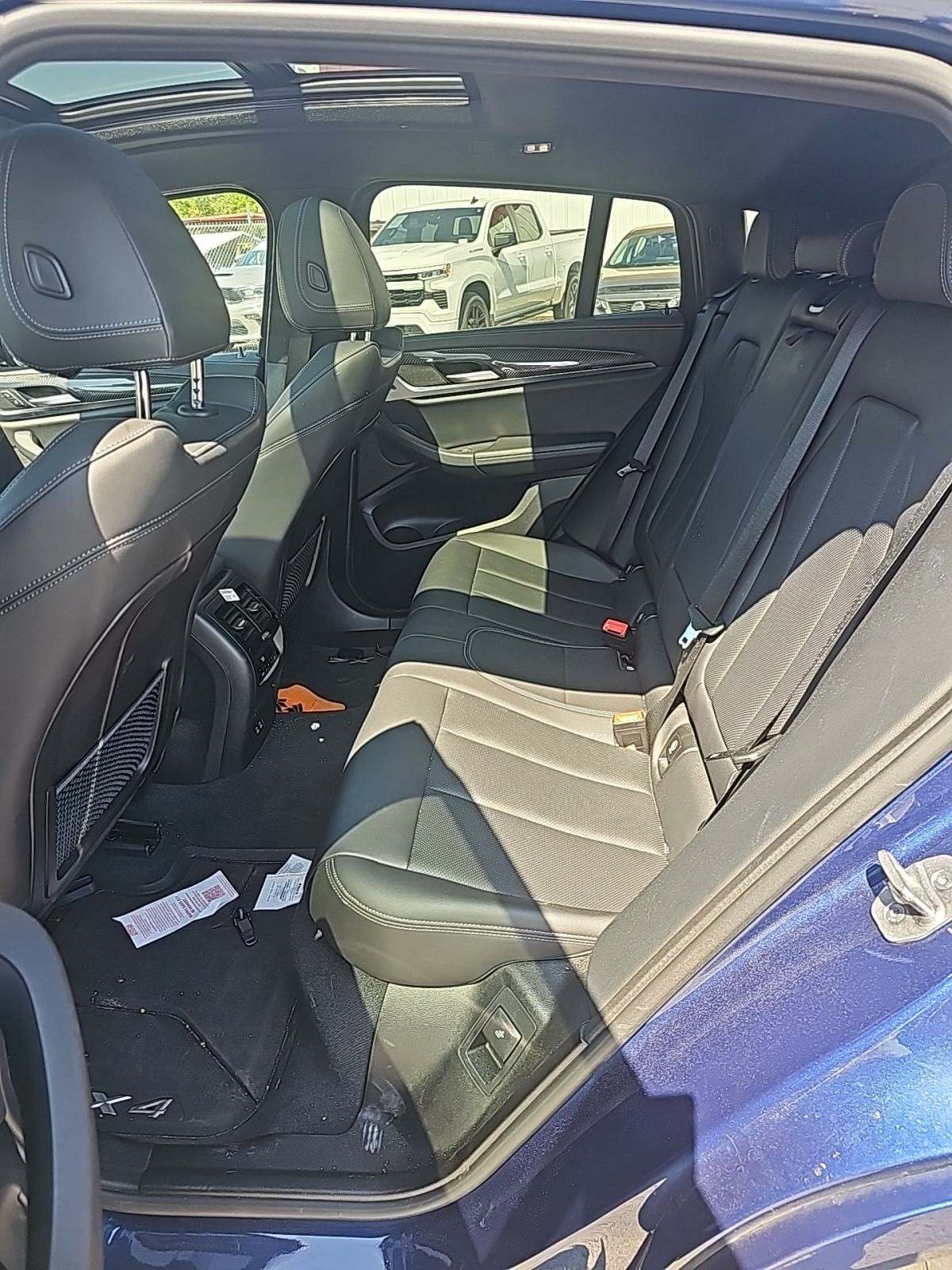 2022 BMW X4 M40i AWD