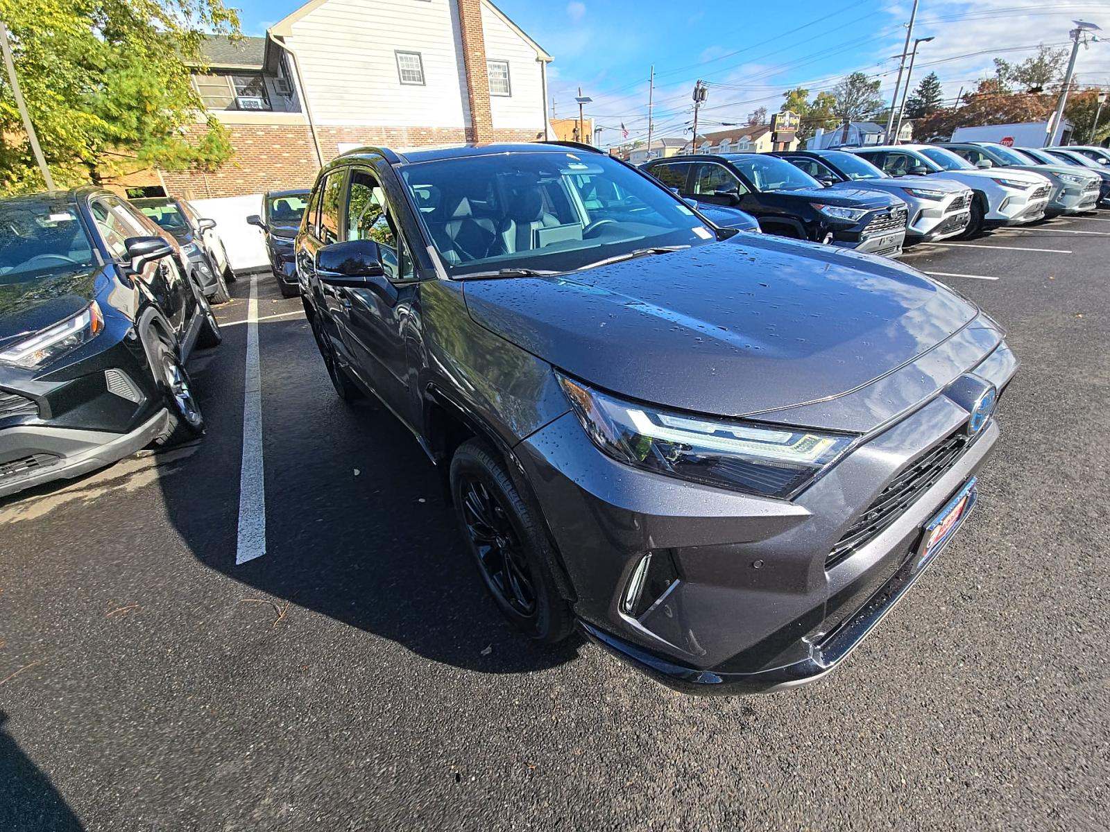 2022 Toyota RAV4 Hybrid XSE AWD