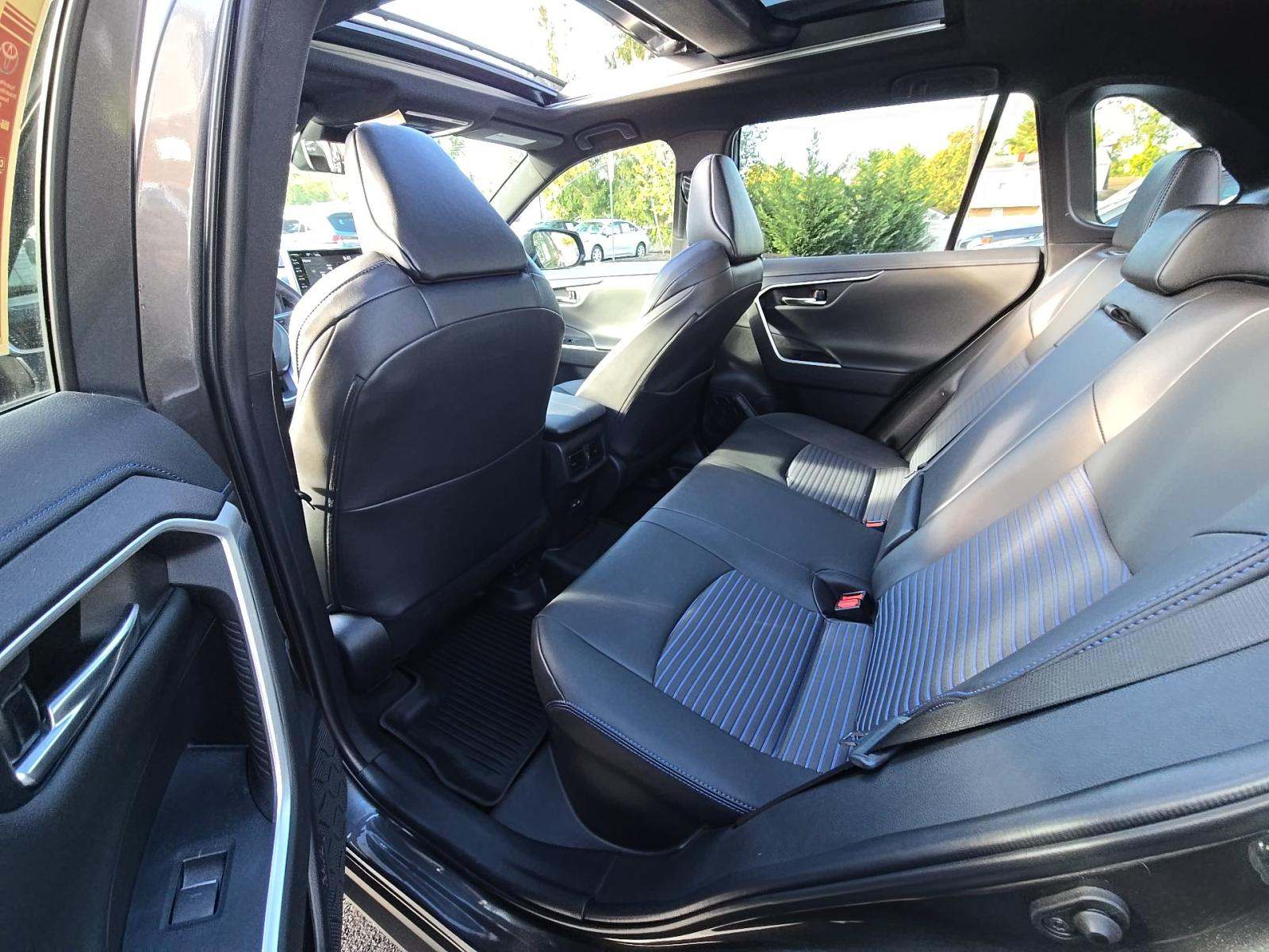 2022 Toyota RAV4 Hybrid XSE AWD